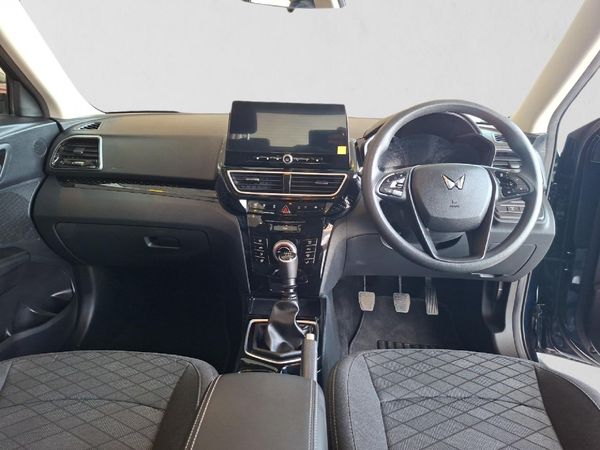 2026-Mahindra-XUV-3XO-12T-MX3 image:17