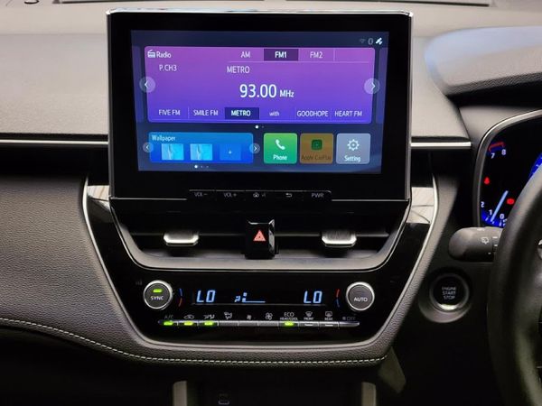 2026-Toyota-Corolla-Cross-18-XS-Hybrid image:9