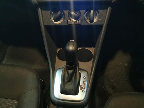 2026-Volkswagen-Polo-Vivo-16-Life image:16