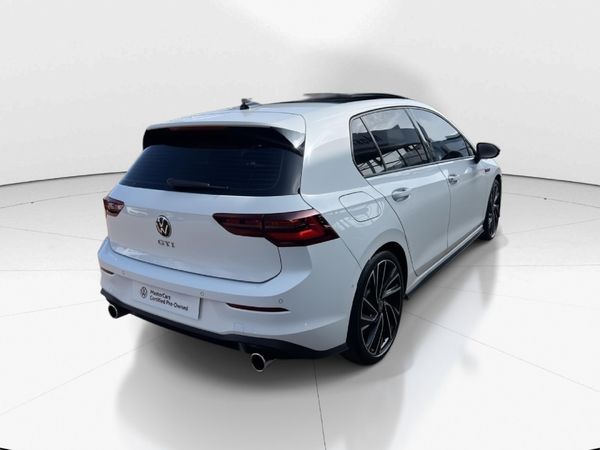 2023-Volkswagen-Golf-8-GTI-20-TSI-Auto image:6