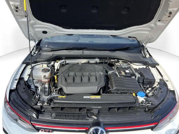 2023-Volkswagen-Golf-8-GTI-20-TSI-Auto image:8