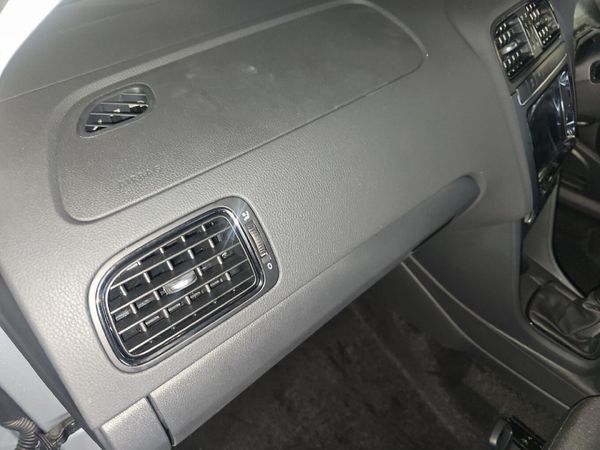 2026-Volkswagen-Polo-Vivo-14 image:10
