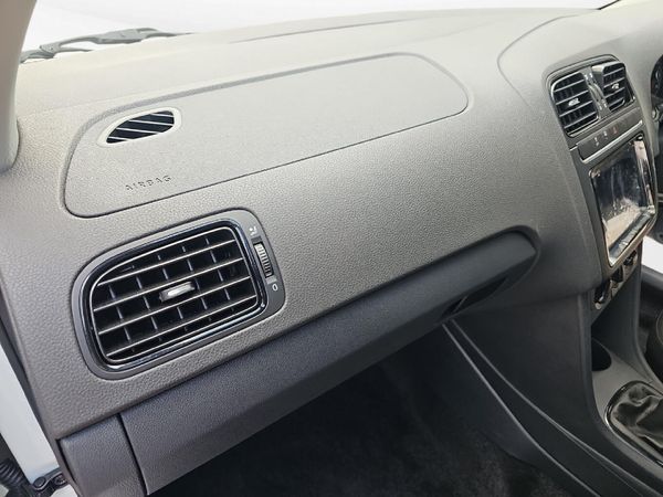 2026-Volkswagen-Polo-Vivo-14 image:10