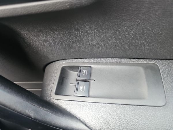 2026-Volkswagen-Polo-Vivo-14 image:19