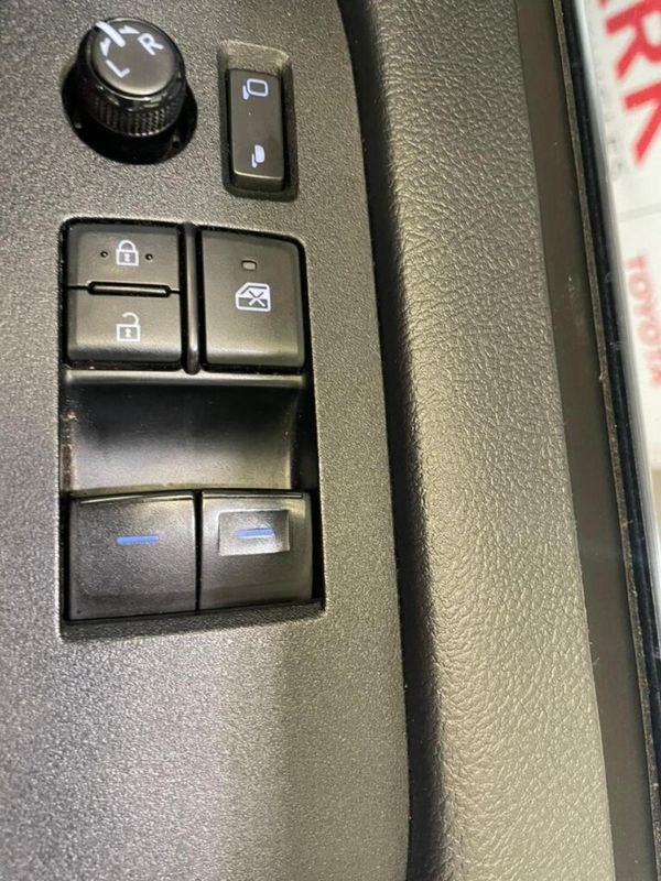 2026-Toyota-Quantum-28-SLWB-Panel-Van image:12
