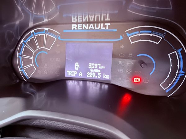 2026-Renault-Triber-10-Dynamique image:12