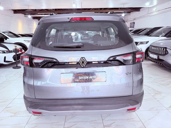 2026-Renault-Triber-10-Dynamique image:3