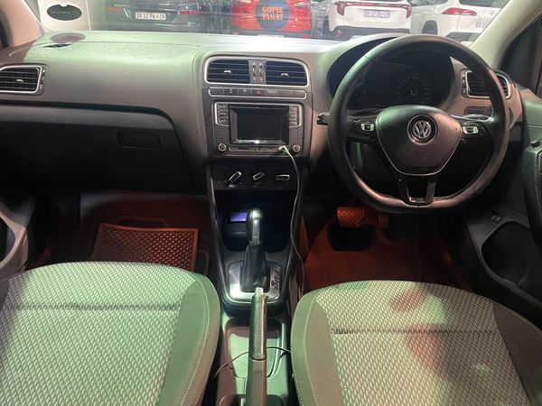 2016-Volkswagen-Polo-GP-16-Comfortline-Auto image:24