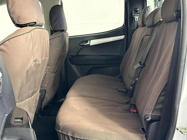 2020-Isuzu-D-Max-300-LX-Auto-Double-Cab image:3
