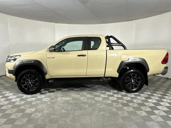 2022-Toyota-Hilux-28-GD-6-Raised-Body-Legend-Extended-Cab image:14