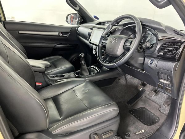 2022-Toyota-Hilux-28-GD-6-Raised-Body-Legend-Extended-Cab image:7