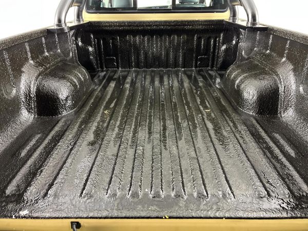 2022-Toyota-Hilux-28-GD-6-Raised-Body-Legend-Extended-Cab image:8