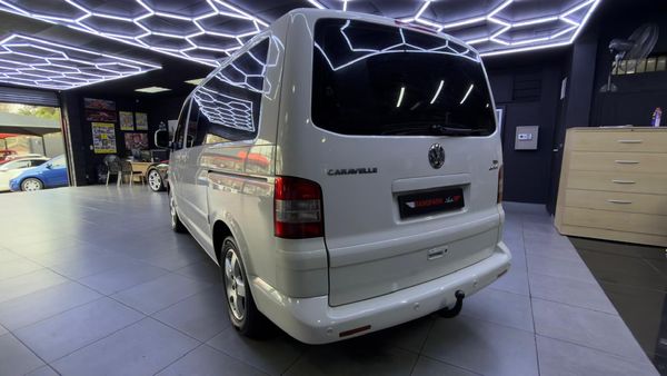 2005-Volkswagen-Caravelle-T5-25-TDI-4Motion-128kW image:5