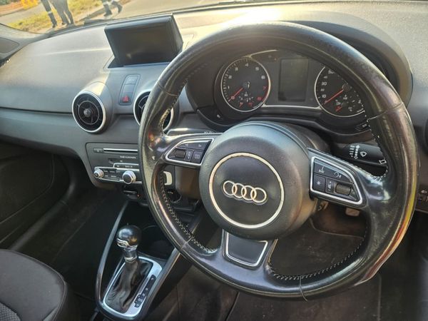 2018-Audi-A1-Sportback-18-TFSI-Sport-Auto image:12
