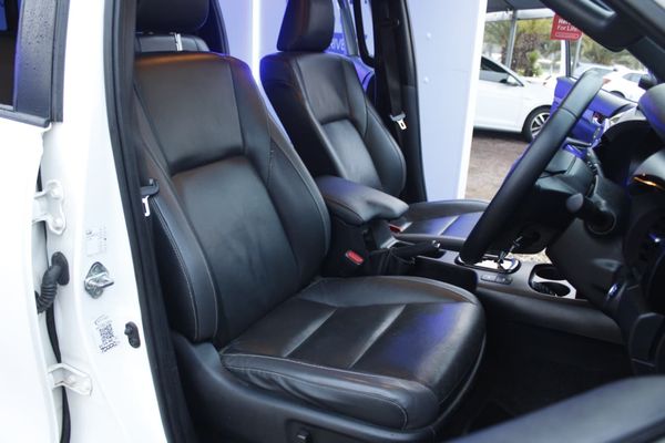 2024-Toyota-Hilux-28-GD-6-RB-Raider-Double-Cab-mHev image:14