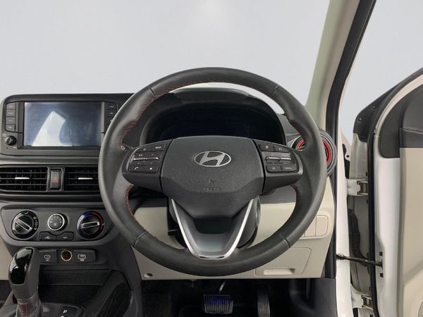 2024-Hyundai-Grand-i10-12-Fluid-Sedan-Auto image:10