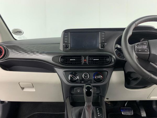 2024-Hyundai-Grand-i10-12-Fluid-Sedan-Auto image:11