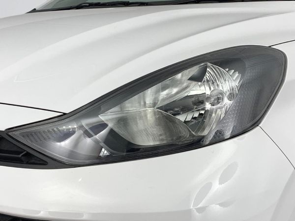2024-Hyundai-Grand-i10-12-Fluid-Sedan-Auto image:3
