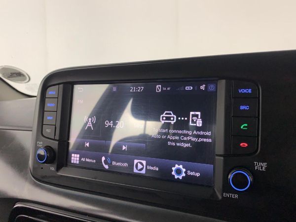 2024-Hyundai-Grand-i10-12-Fluid-Sedan-Auto image:5
