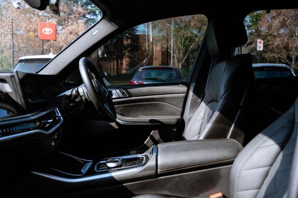 2024-BMW-X5-xDrive30d-M-Sport image:14