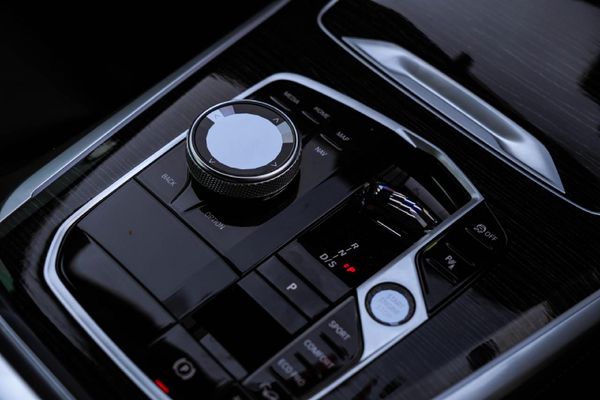 2024-BMW-X5-xDrive30d-M-Sport image:18
