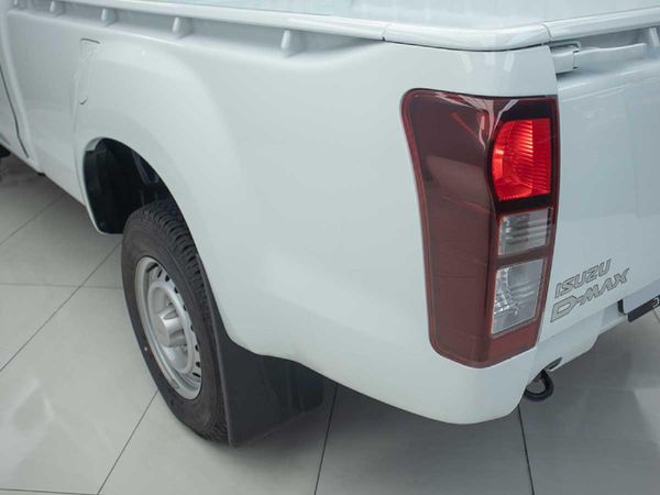 2026-Isuzu-D-Max-250C-Fleetside-Single-Cab image:6