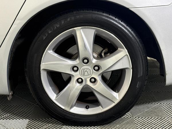 2012-Honda-Accord-20i-Auto image:7