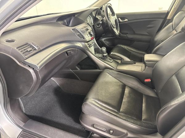 2012-Honda-Accord-20i-Auto image:8
