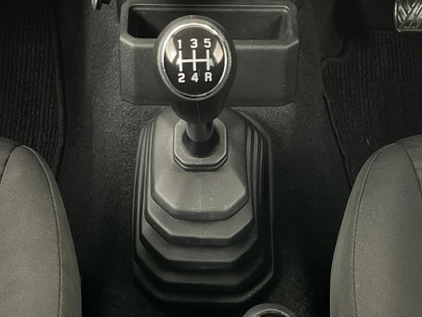 2024-Suzuki-Jimny-15-GL-AllGrip-5-Door image:10