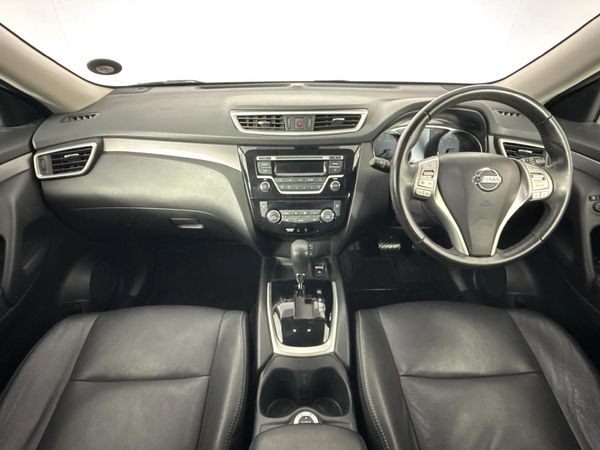 2015-Nissan-X-Trail-25-SE-4x4-Auto image:1