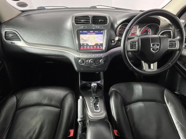 2015-Dodge-Journey-36-V6-Crossroad image:1