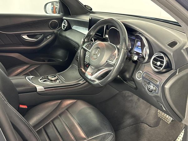 2016-Mercedes-Benz-GLC-300-AMG image:9