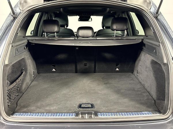 2016-Mercedes-Benz-GLC-300-AMG image:15