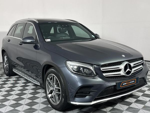 2016-Mercedes-Benz-GLC-300-AMG image:17