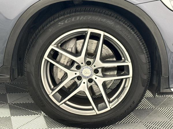 2016-Mercedes-Benz-GLC-300-AMG image:5