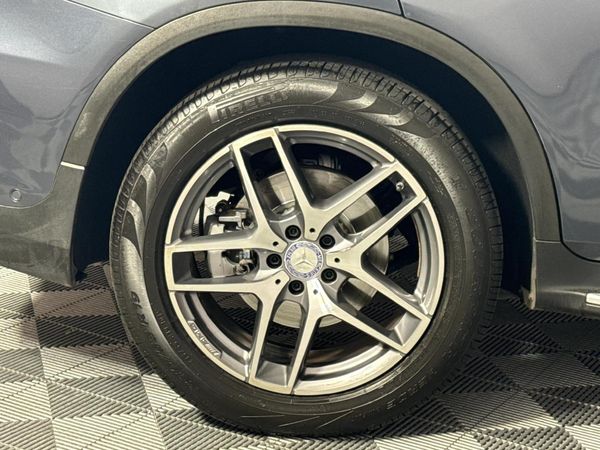 2016-Mercedes-Benz-GLC-300-AMG image:7