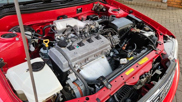 1999-Toyota-Corolla-160i-GLE-Auto image:21