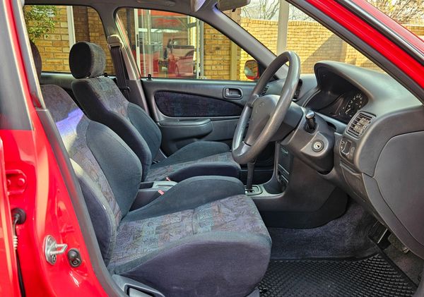 1999-Toyota-Corolla-160i-GLE-Auto image:29