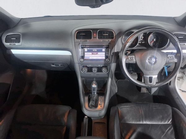 2012-Volkswagen-Golf-VI-14-TSI-Auto-Cabrio-Comfortline image:8