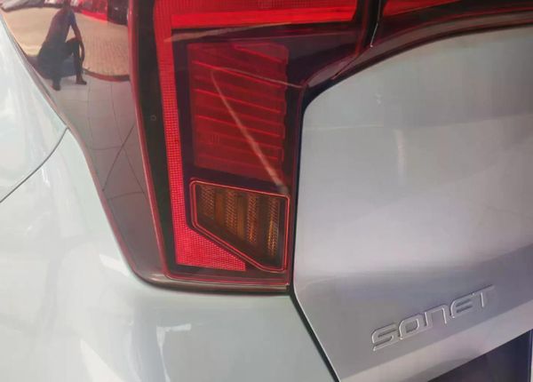 2024-Kia-Sonet-15-LX-CVT image:7