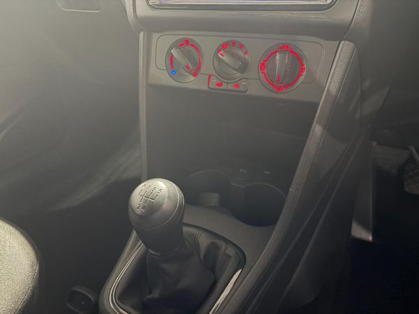 2025-Volkswagen-Polo-Vivo-14 image:17