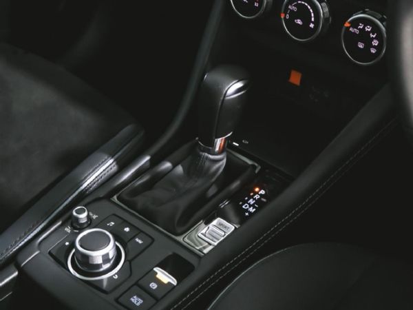2026-Mazda-CX-3-20-Carbon-Edition-Auto image:11