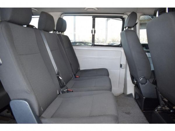 2019-Volkswagen-Kombi-20-TDI-Auto-103kW-Trendline image:9