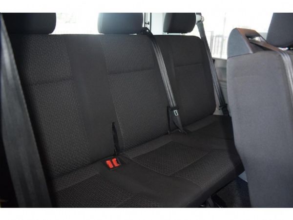 2019-Volkswagen-Kombi-20-TDI-Auto-103kW-Trendline image:10