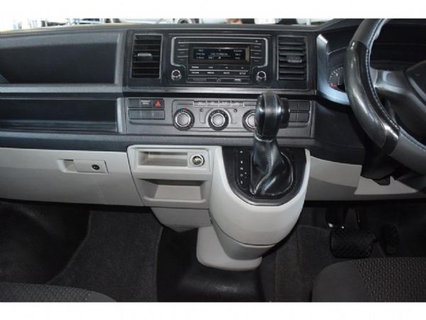 2019-Volkswagen-Kombi-20-TDI-Auto-103kW-Trendline image:12