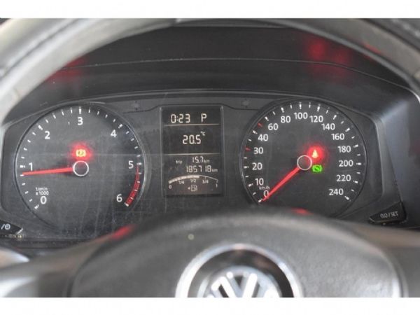 2019-Volkswagen-Kombi-20-TDI-Auto-103kW-Trendline image:14