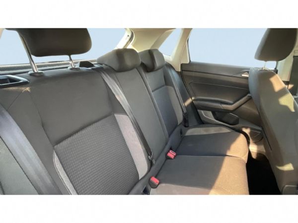 2025-Volkswagen-Polo-10-TSI-Life-Auto-DSG image:9