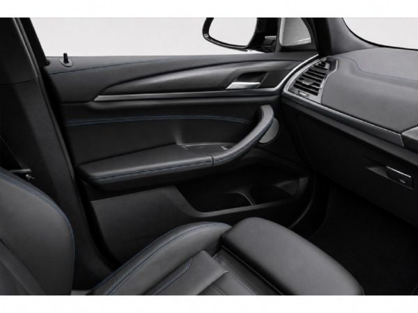 2024-BMW-iX3-M-Sport image:11