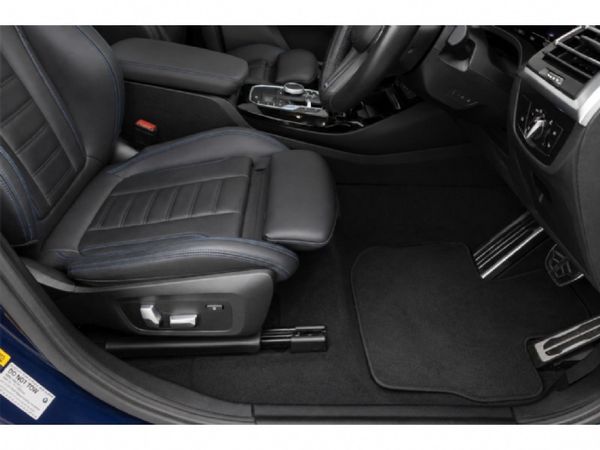 2024-BMW-iX3-M-Sport image:8