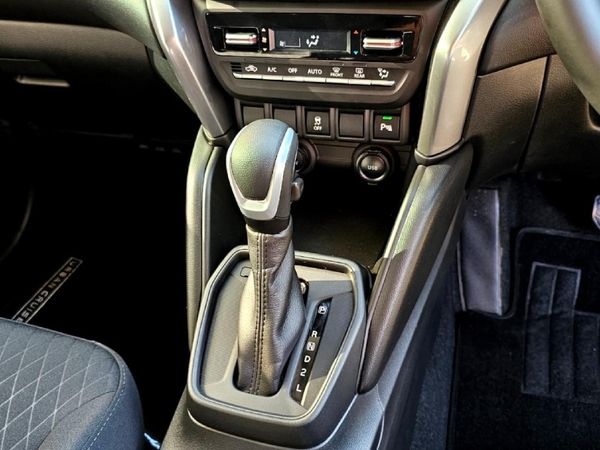 2026-Toyota-Urban-Cruiser-15-XR-Auto image:12